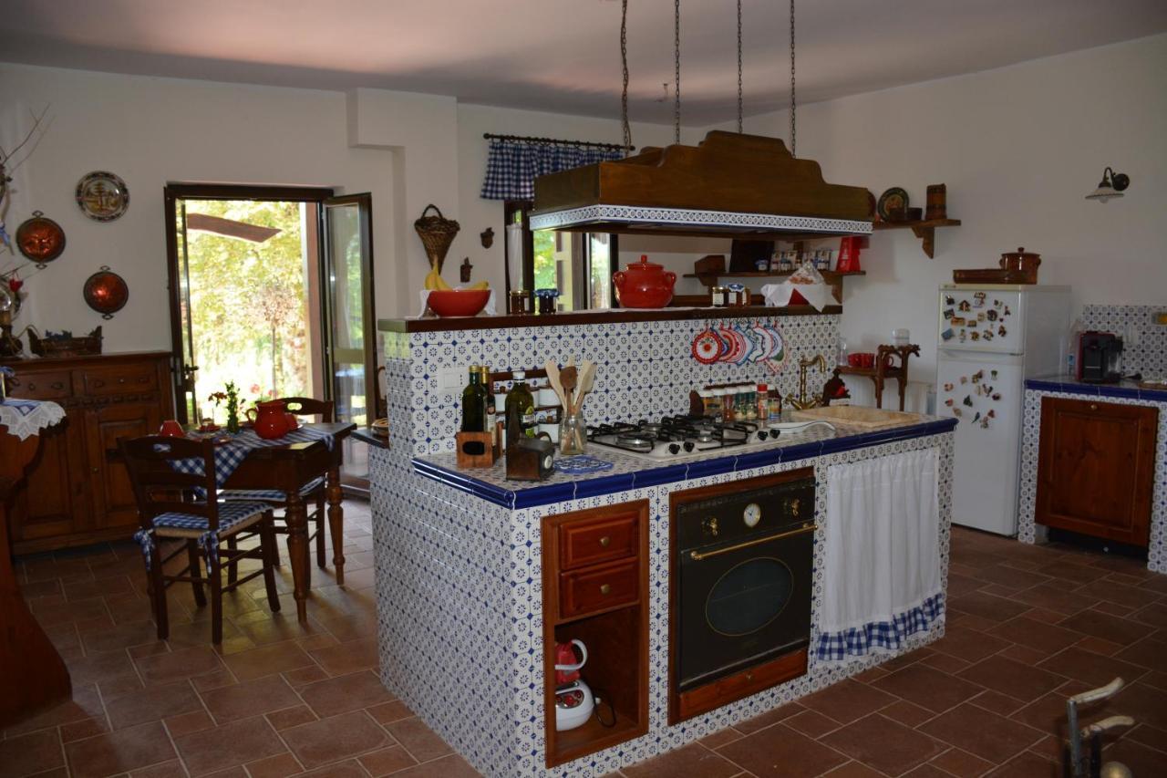 Bed And Breakfast Margherita & Home Restaurant Gerano Eksteriør billede