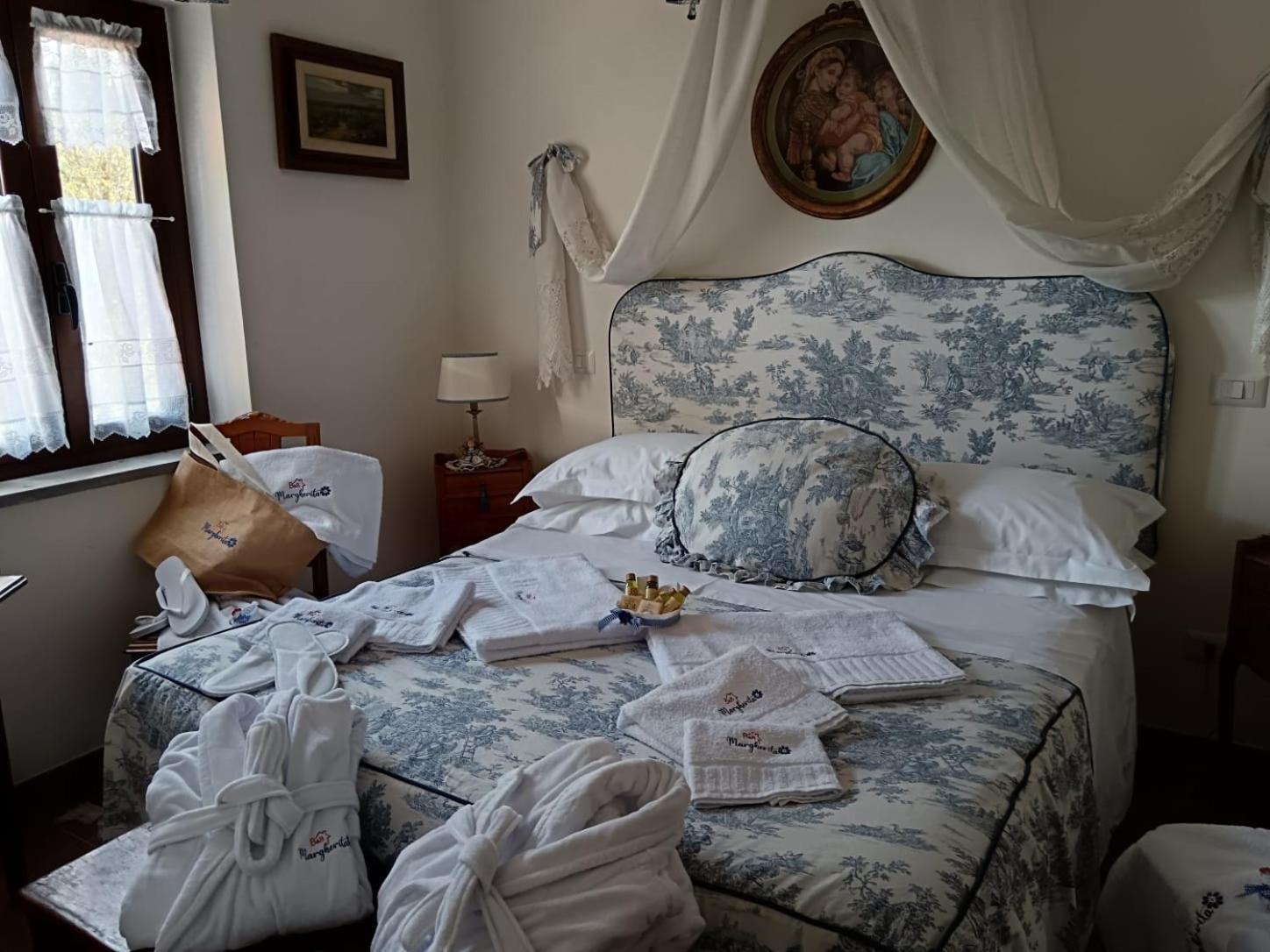 Bed And Breakfast Margherita & Home Restaurant Gerano Eksteriør billede